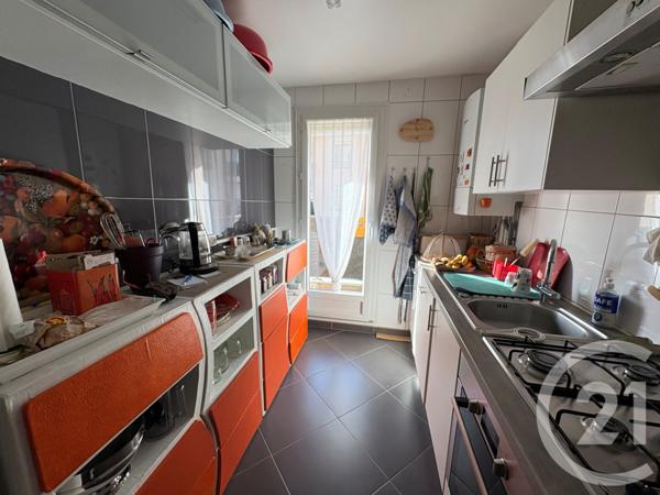Appartement F3 à vendre  3 pièces - 60,78 m2 ROISSY EN BRIE - 77