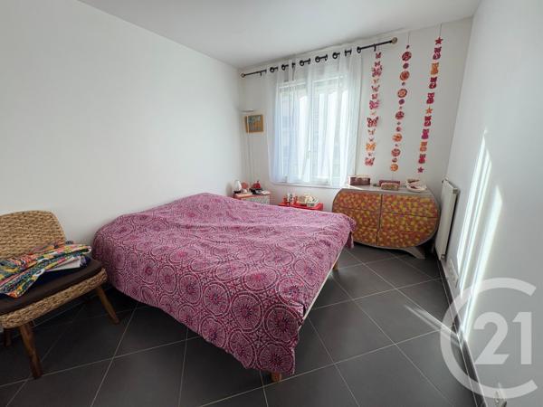 Appartement F3 à vendre  3 pièces - 60,78 m2 ROISSY EN BRIE - 77