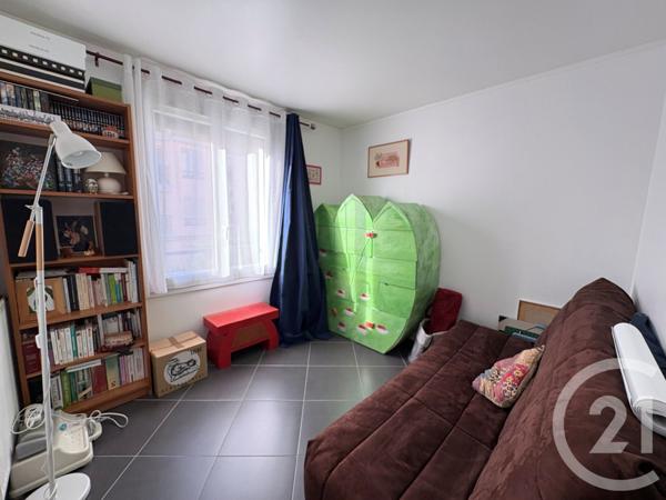 Appartement F3 à vendre  3 pièces - 60,78 m2 ROISSY EN BRIE - 77