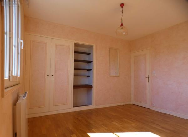 Maison à vendre à Ferrières-en-Gâtinais dans le Loiret (45210), ref : 065/1213