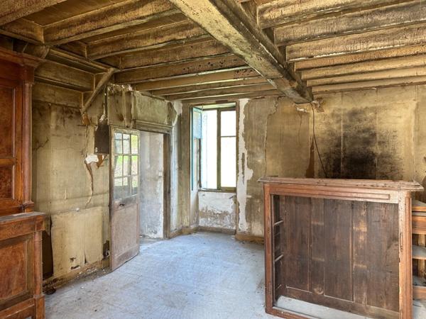 Maison et granges entre Venarey-les-Laumes et Vitteaux (21)