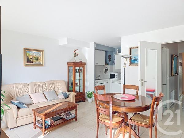 Appartement F3 à vendre  3 pièces - 70 m2 BOURG LA REINE - 92