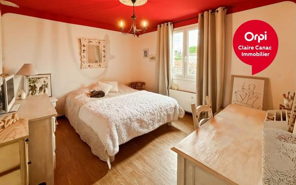 Maison à vendre    4 pièces •  Castres