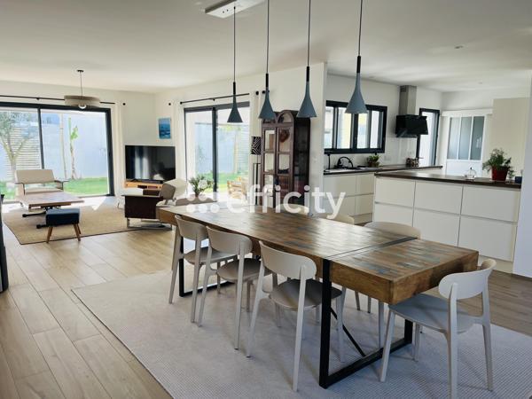 Maison 8 pièces - 182 m²