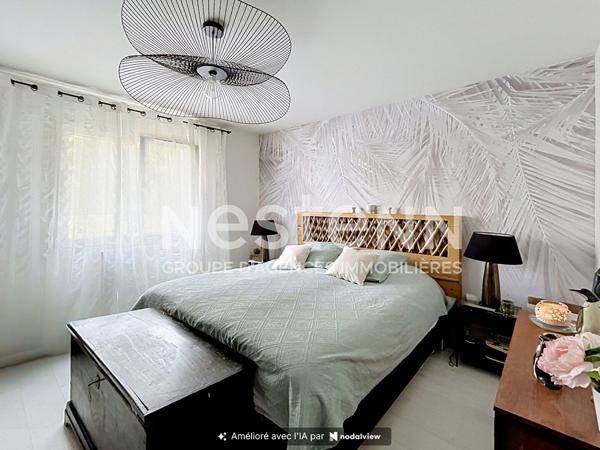 EXCLUSIVITÉ aux Verrières-de-Joux : Élégante maison contemporaine avec de beaux volumes et des prestations soignées !