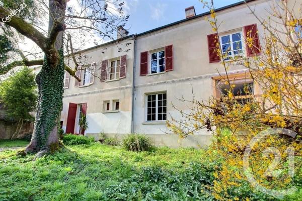 Maison à vendre  5 pièces - 160 m 2   CHATEAU THIERRY  - 02