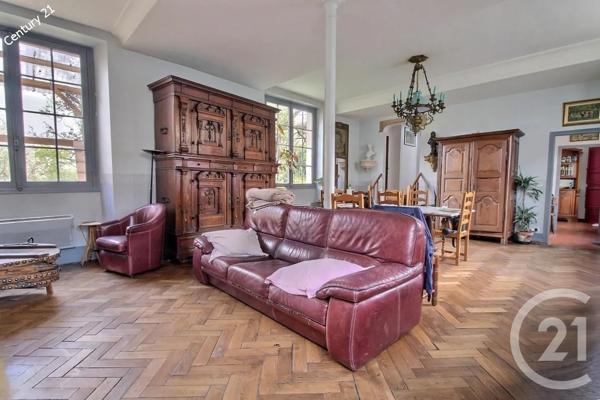 Maison à vendre  5 pièces - 160 m 2   CHATEAU THIERRY  - 02