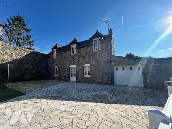 Maison à Vendre à Lanvallay (22100) en Côtes-d'Armor (22)

Cette maison dispose d'une surface...