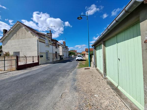 Petite maison ancienne à rafraîchir