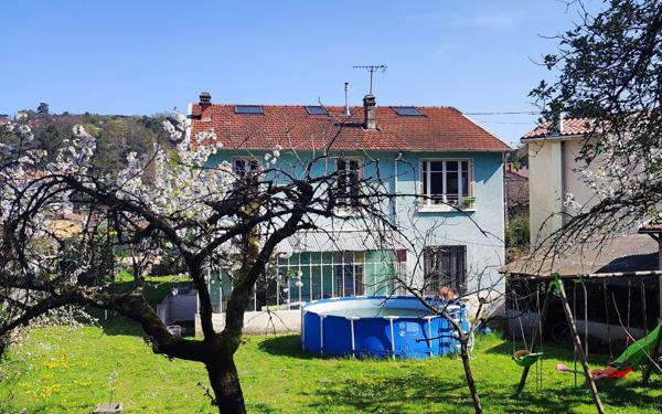 Maison à vendre    6 pièces • 163,45 m2 Oullins