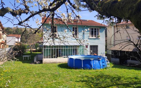 Maison à vendre    6 pièces • 163,45 m2 Oullins