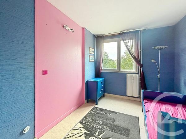 Appartement F3 à vendre  3 pièces - 68,80 m 2   COMPIEGNE  - 60