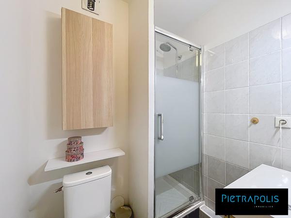 T5 de 102m2, quartier Sainte-blandine, Lyon 2, parking