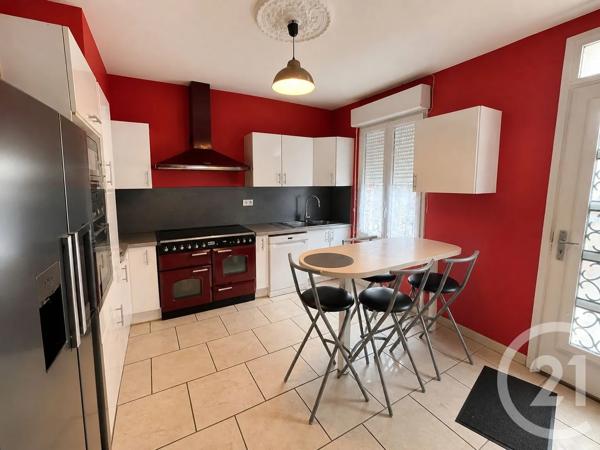 Maison à vendre  5 pièces - 95 m 2   MONTDIDIER  - 80