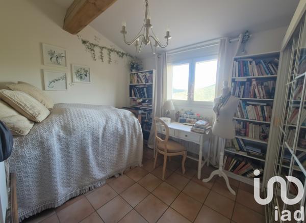 Maison à vendre 6 pièces 126 m² Le Revest-les-Eaux