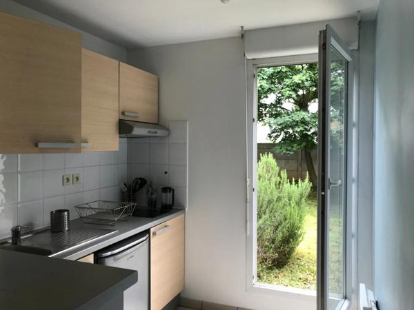 Appartement à vendre 2 pièces VENISSIEUX (69)