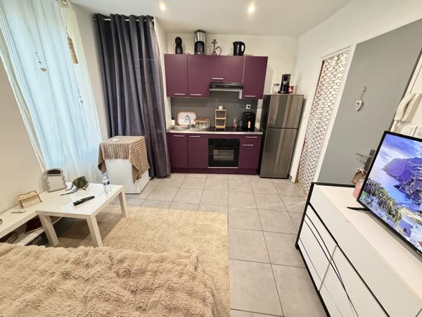 Saint-Victoret (13730) Studio 16m2 plein coeur du village de st victoret
