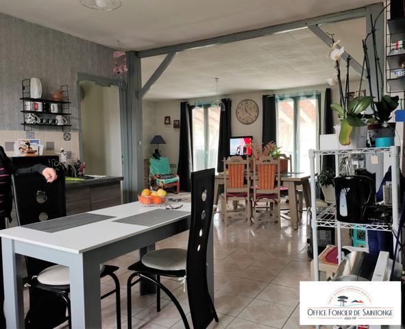 PAVILLON INDÉPENDANT AU CALME PROCHE MIRAMBEAU