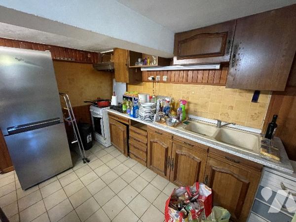 Faubourg d'Isle
Maison 4 pièces, cour.