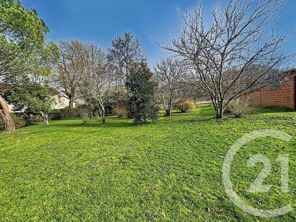 Maison à vendre  3 pièces - 121 m2 MONTPON MENESTEROL - 24