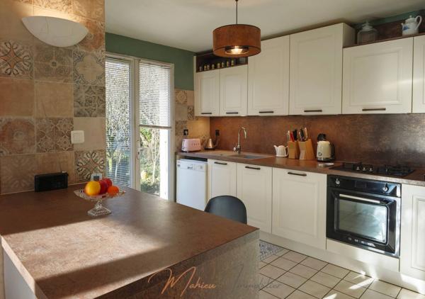 Maison 5 pièces 110m² à vendre à Cessy 01170