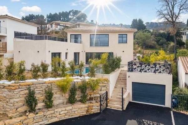 Vente Maison de luxe Le Castellet 5 Pièces 180 m²