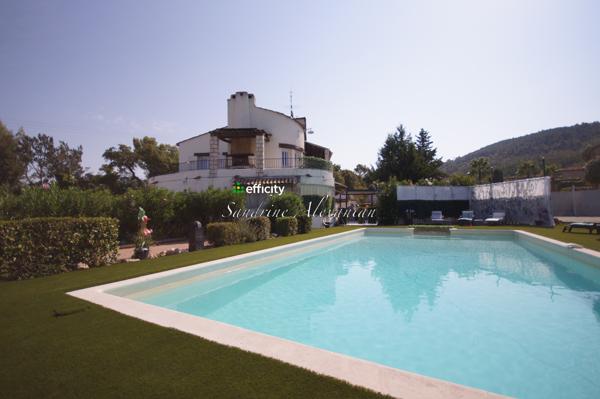 Maison 7 pièces - 280 m² Bien prestige