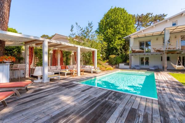 Vente Maison de luxe Arcachon 9 Pièces 220 m²