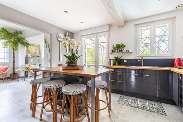 Vente Maison de luxe Arcachon 9 Pièces 220 m²