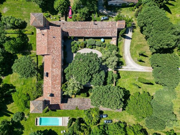 Vente Maison de luxe Toulouse 20 Pièces 645 m²