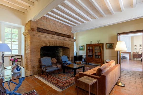 Vente Maison de luxe Toulouse 20 Pièces 645 m²