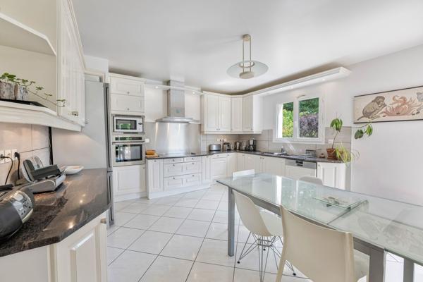 Vente Maison traditionnelle de luxe Prévessin-Moëns 8 Pièces 320 m²