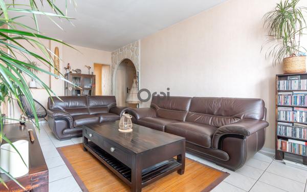 Appartement à vendre    4 pièces • 82,30 m2 Alfortville