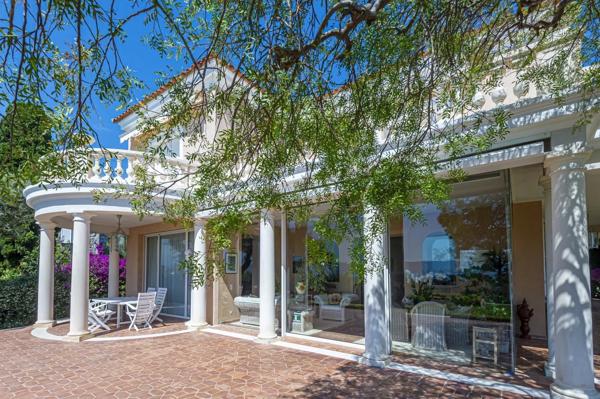 Vente Villa de luxe Cap D'Antibes 12 Pièces 555 m²