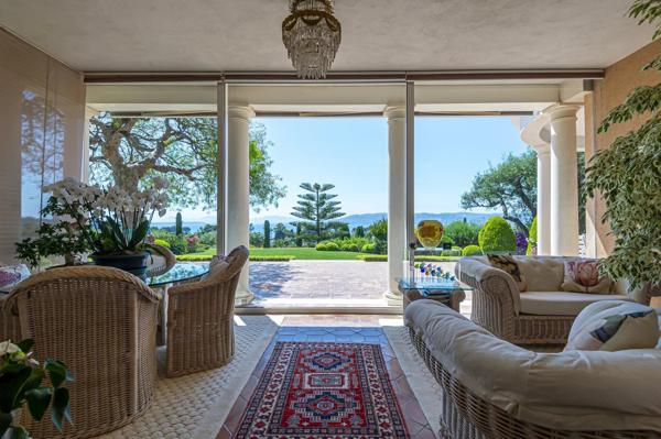 Vente Villa de luxe Cap D'Antibes 12 Pièces 555 m²