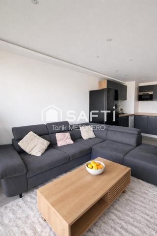 T3 lumineux avec double stationnement