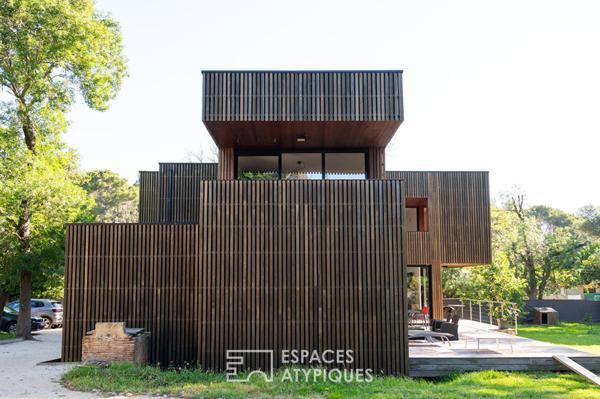 Contemporaine à ossature bois près de la plage