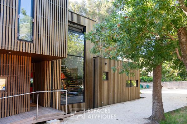 Contemporaine à ossature bois près de la plage