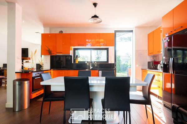 Contemporaine à ossature bois près de la plage