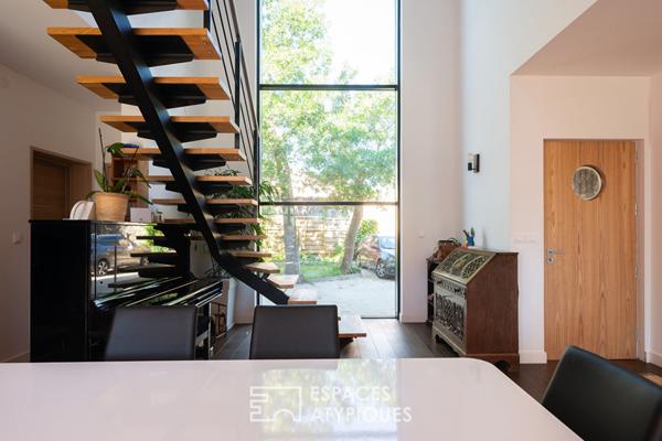 Contemporaine à ossature bois près de la plage