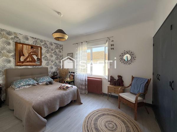 Maison de ville, 162m2, 3 chambres, S-sol, jardin