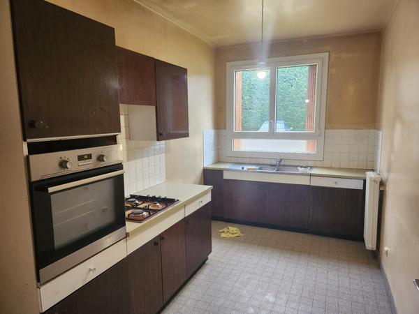 Spacieux 2 pièces (possibilité 3 pièces) avec Boxe et cave