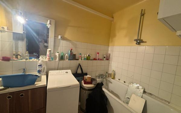 Appartement à vendre    3 pièces • 64 m2 Grasse