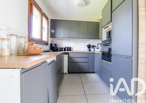 Maison à vendre 6 pièces 101 m² Saulx-les-Chartreux