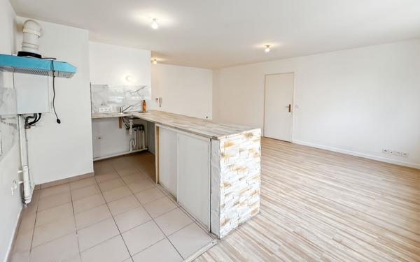 Appartement à louer    2 pièces • 46,36 m2 Corbeil-Essonnes