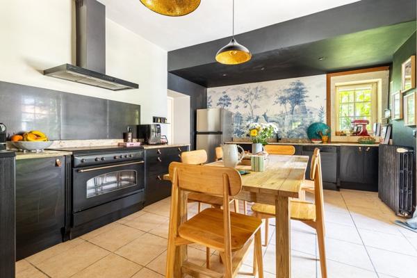 Vente Château Bordeaux 12 Pièces 400 m²