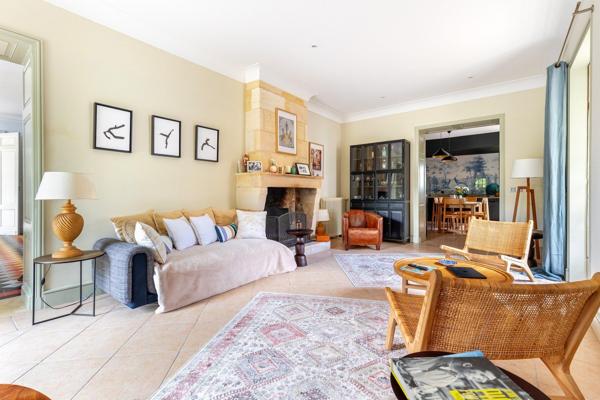 Vente Château Bordeaux 12 Pièces 400 m²