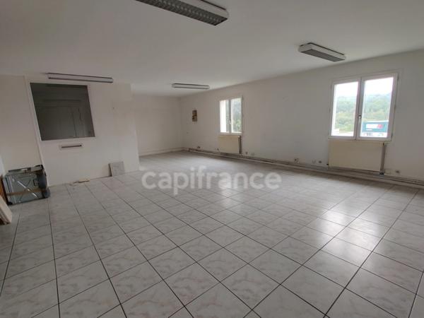 Dpt Essonne (91), à vendre LIMOURS Local