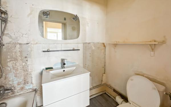 Appartement à vendre    1 pièce • 32 m2 Nice