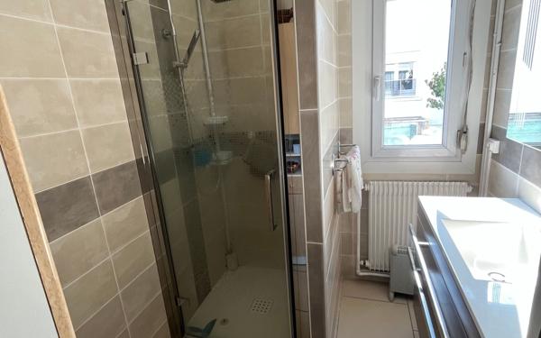 Maison à vendre    5 pièces •  Chauny